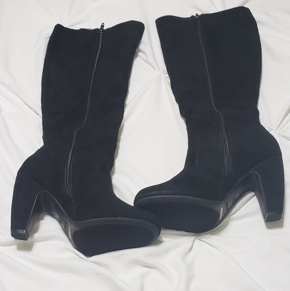 Women's knee boots